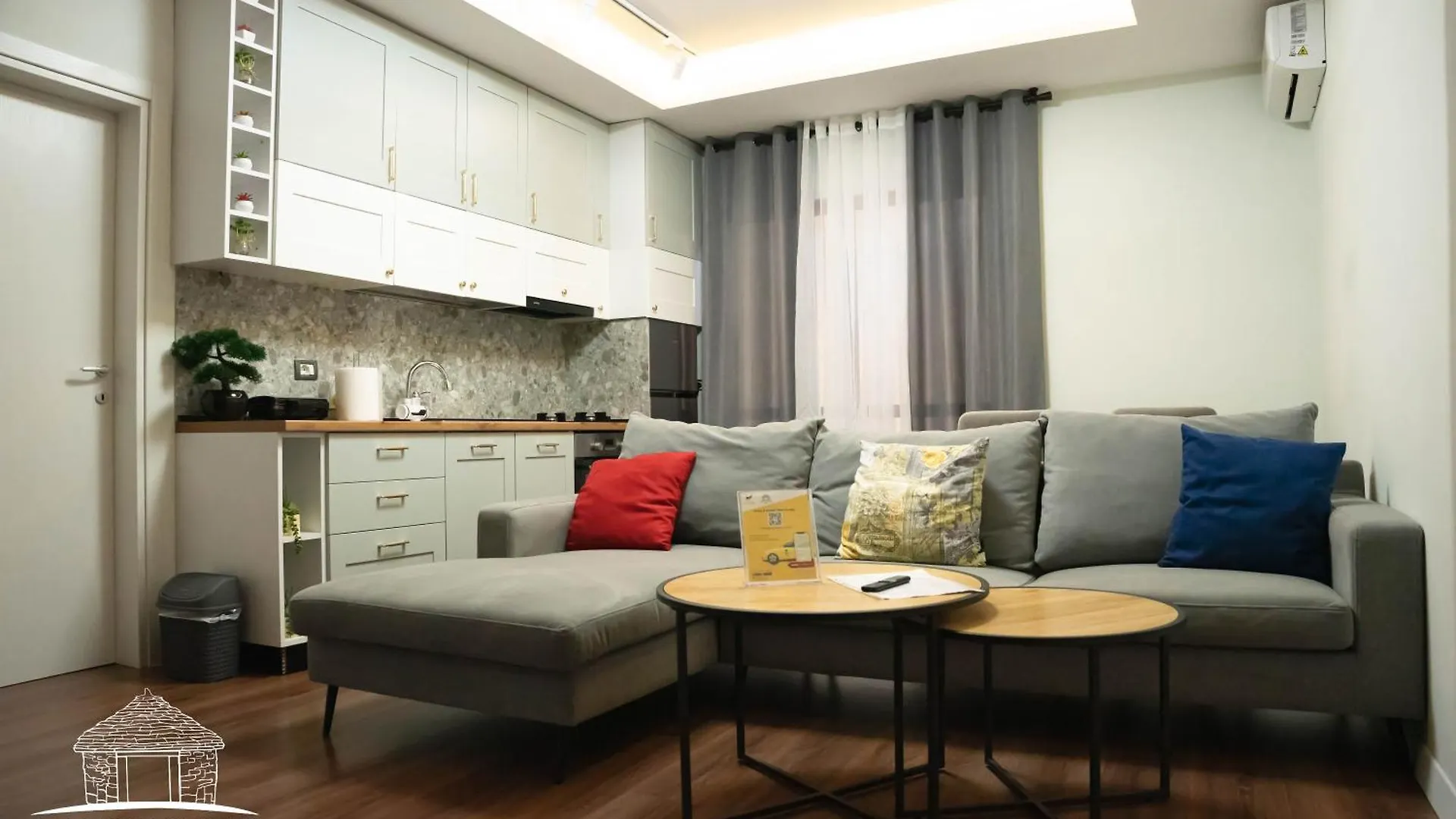 Agron'S Suite Tirana Albania